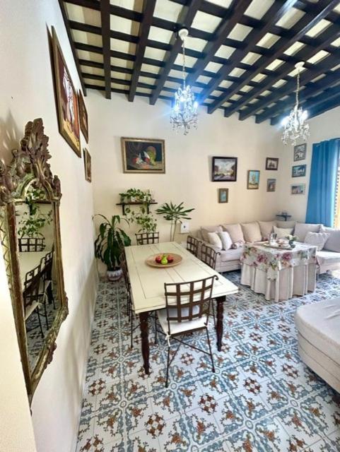 Gatu Casa Lola , " Preferente Mayores De 25 Anos Y Familias " El Puerto de Santa María Extérieur photo